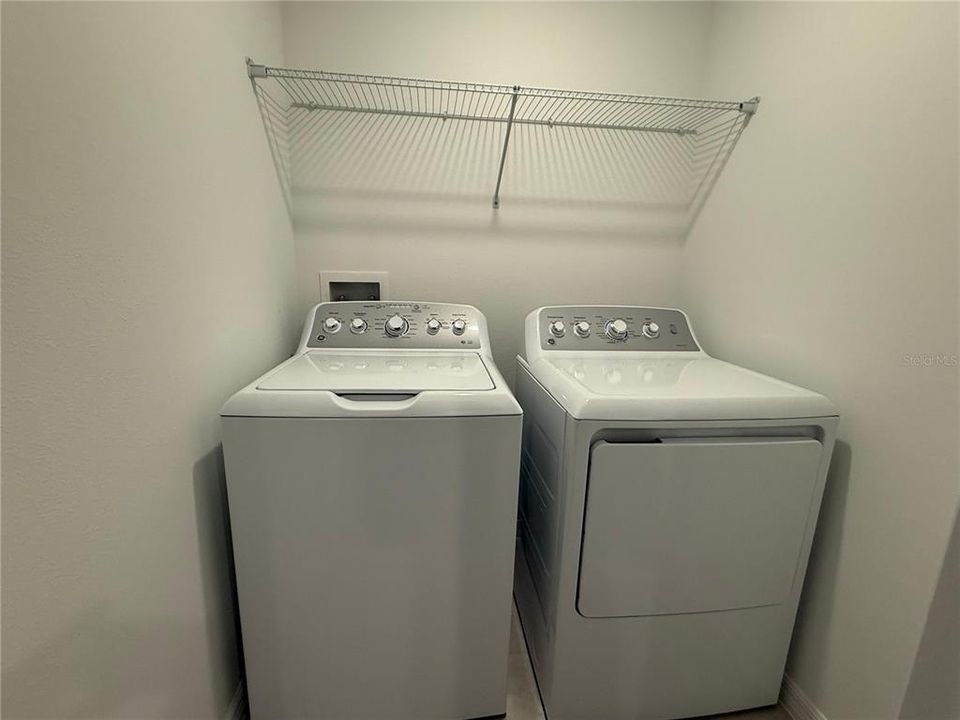 В аренду: $1,999 (3 спален, 2 ванн, 1666 Квадратных фут)