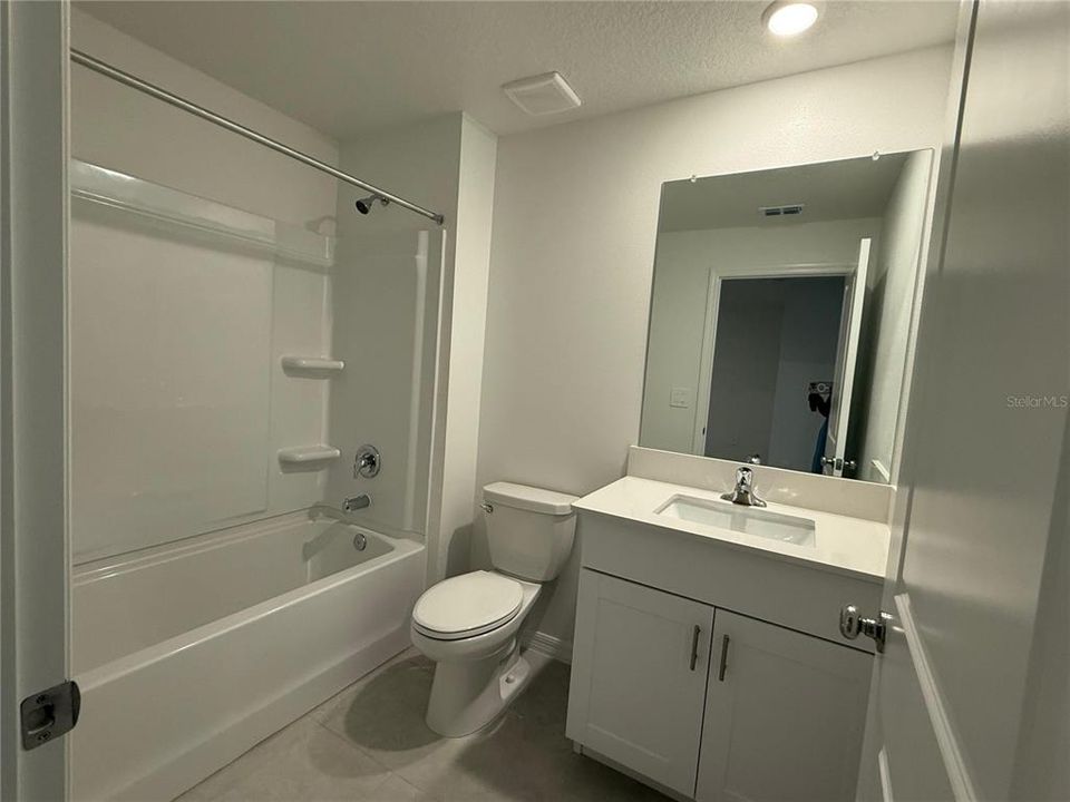 В аренду: $1,999 (3 спален, 2 ванн, 1666 Квадратных фут)