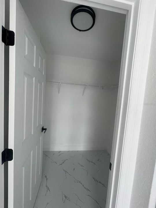 For Sale: $209,990 (2 beds, 2 baths, 1050 Square Feet)