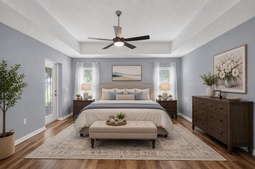 Active With Contract: $349,000 (3 beds, 2 baths, 2282 Square Feet)