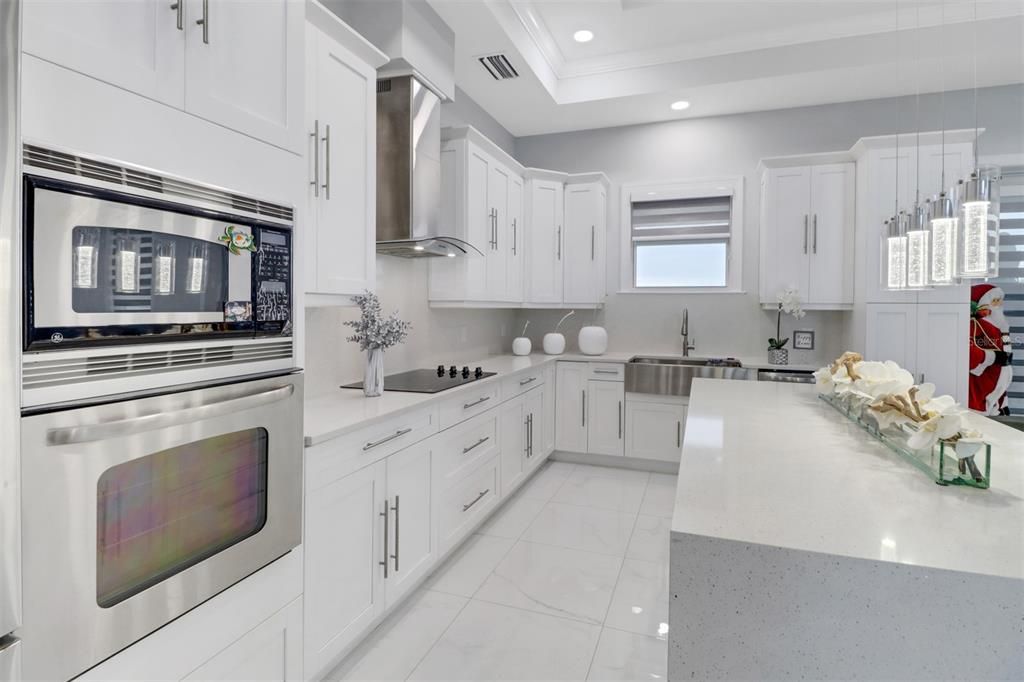 For Sale: $606,500 (3 beds, 2 baths, 1800 Square Feet)