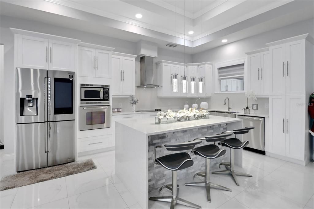 For Sale: $606,500 (3 beds, 2 baths, 1800 Square Feet)