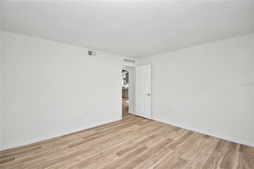 En Venta: $374,999 (3 camas, 2 baños, 2248 Pies cuadrados)