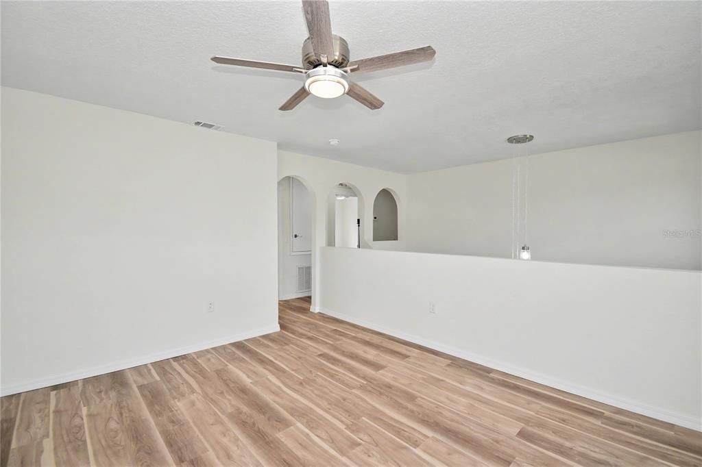 En Venta: $374,999 (3 camas, 2 baños, 2248 Pies cuadrados)