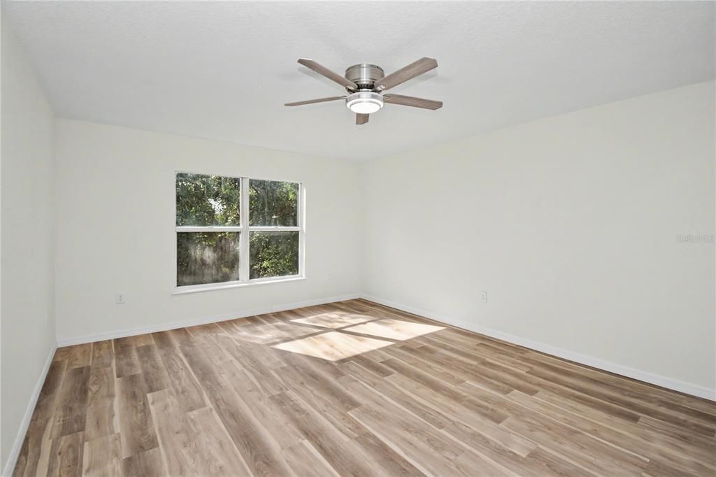 En Venta: $374,999 (3 camas, 2 baños, 2248 Pies cuadrados)
