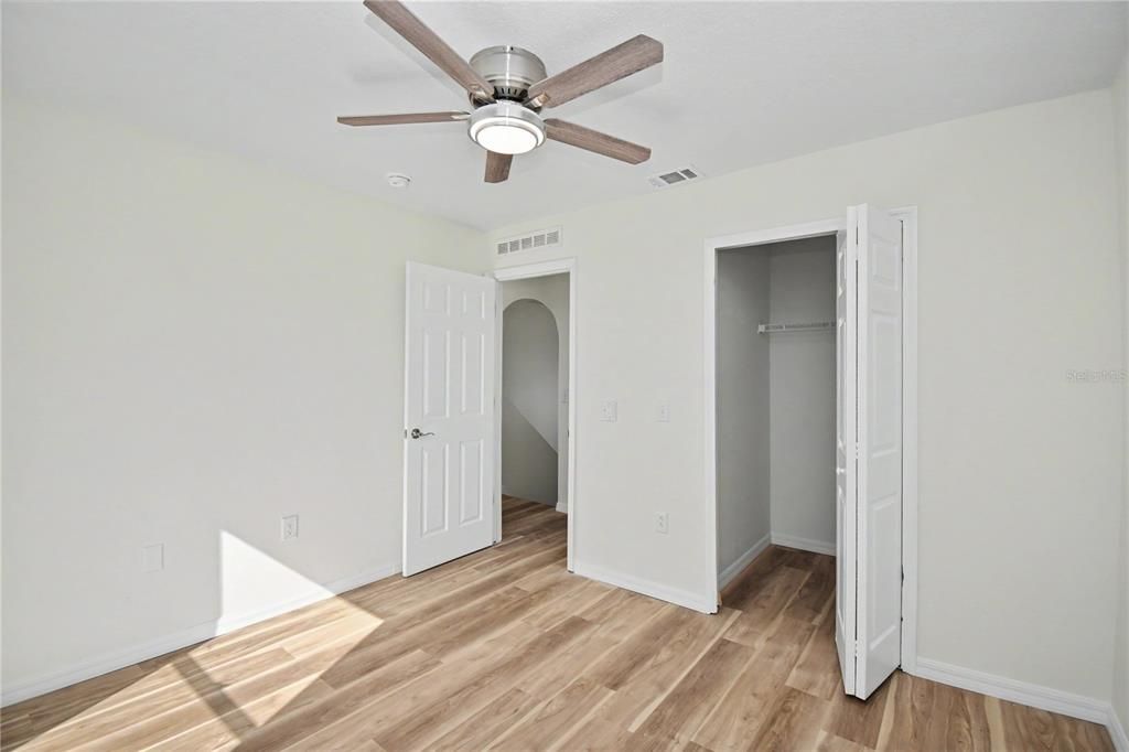 En Venta: $374,999 (3 camas, 2 baños, 2248 Pies cuadrados)