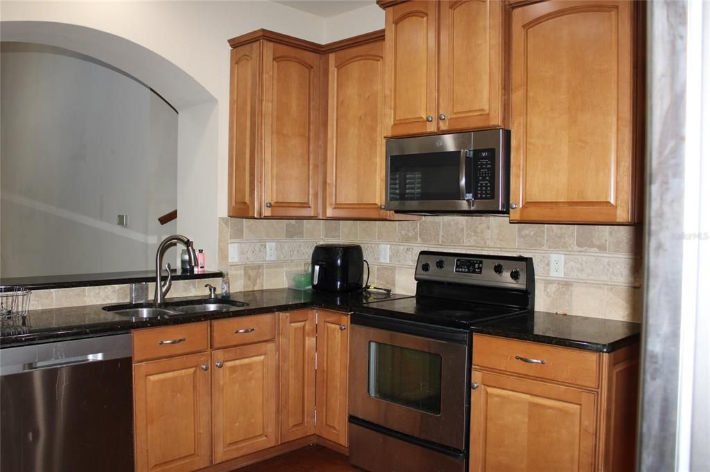 В аренду: $2,500 (3 спален, 2 ванн, 2286 Квадратных фут)