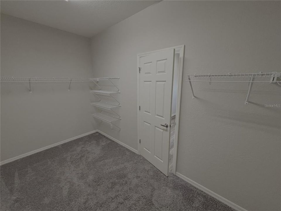 В аренду: $2,350 (4 спален, 3 ванн, 2487 Квадратных фут)