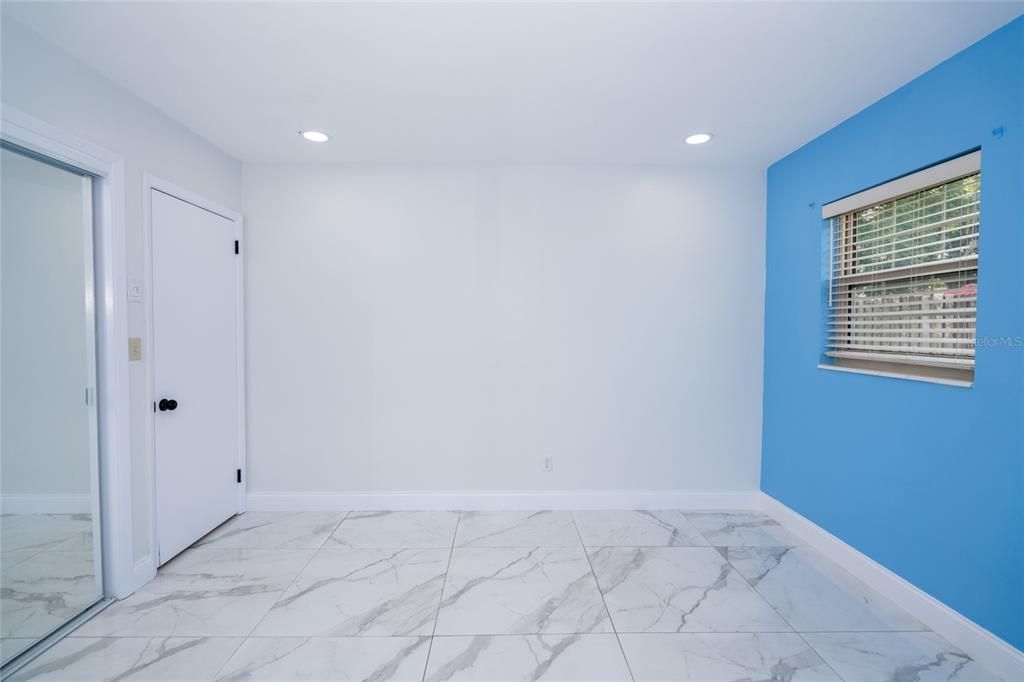 En Venta: $439,900 (3 camas, 2 baños, 1745 Pies cuadrados)