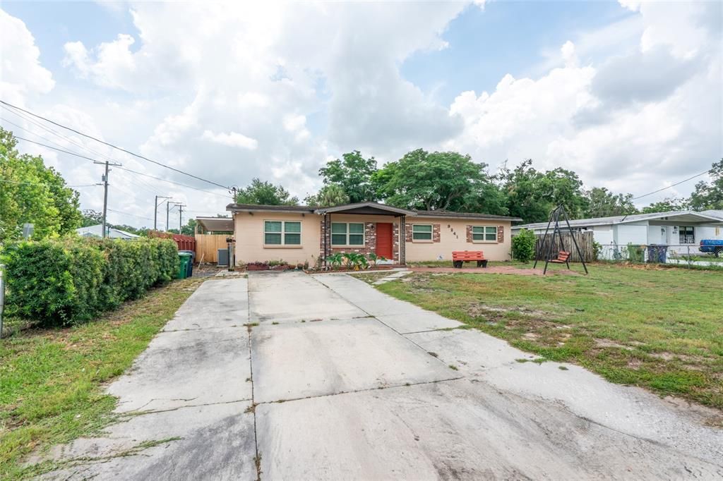 En Venta: $439,900 (3 camas, 2 baños, 1745 Pies cuadrados)