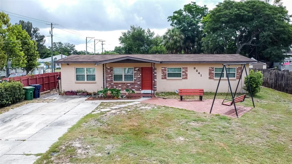 En Venta: $439,900 (3 camas, 2 baños, 1745 Pies cuadrados)