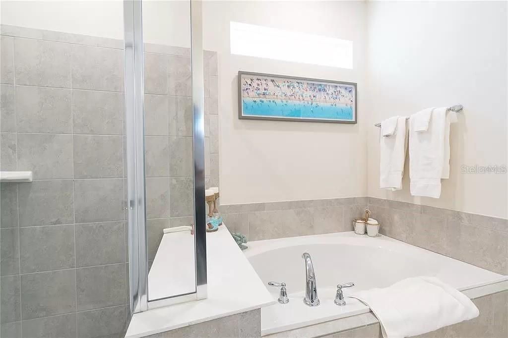 В аренду: $3,500 (5 спален, 5 ванн, 2679 Квадратных фут)