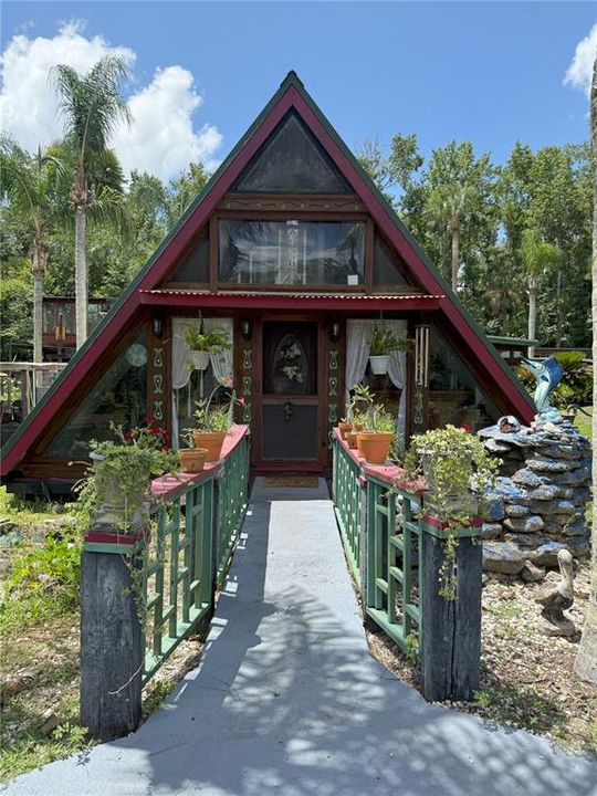 На продажу: $389,900 (2 спален, 1 ванн, 768 Квадратных фут)