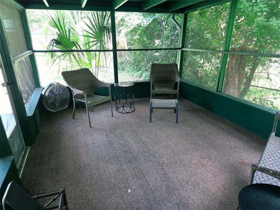 В аренду: $1,800 (3 спален, 2 ванн, 1248 Квадратных фут)