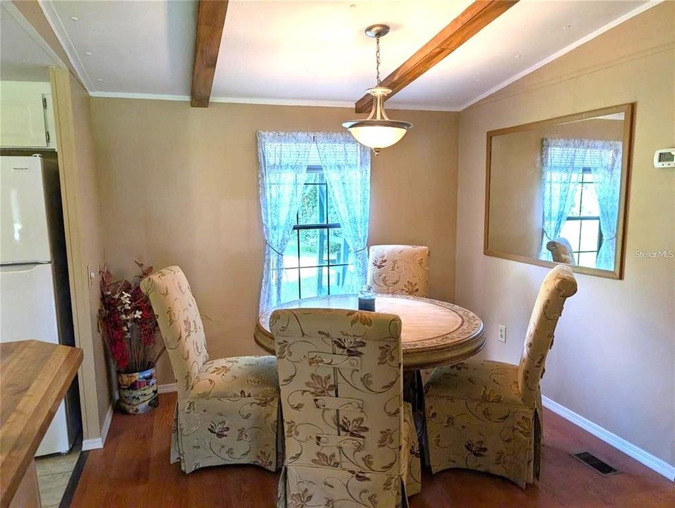 В аренду: $1,800 (3 спален, 2 ванн, 1248 Квадратных фут)