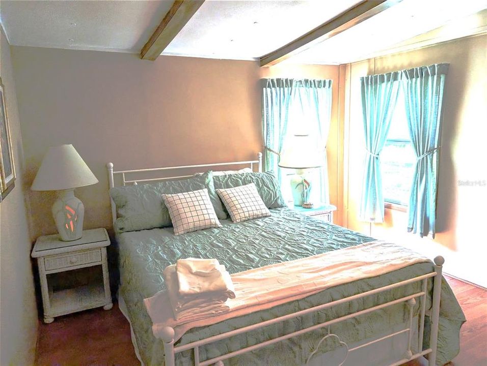 В аренду: $1,800 (3 спален, 2 ванн, 1248 Квадратных фут)