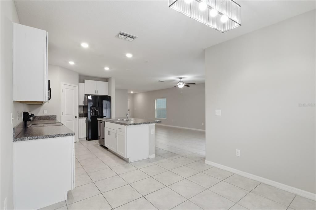 For Sale: $385,000 (4 beds, 2 baths, 2109 Square Feet)
