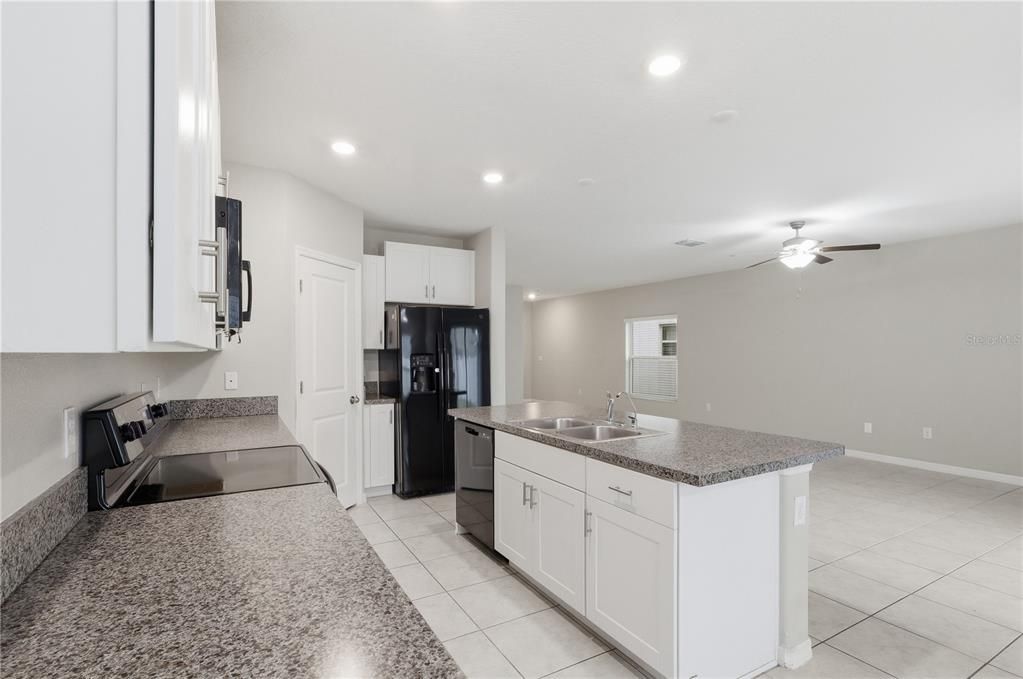 For Sale: $385,000 (4 beds, 2 baths, 2109 Square Feet)