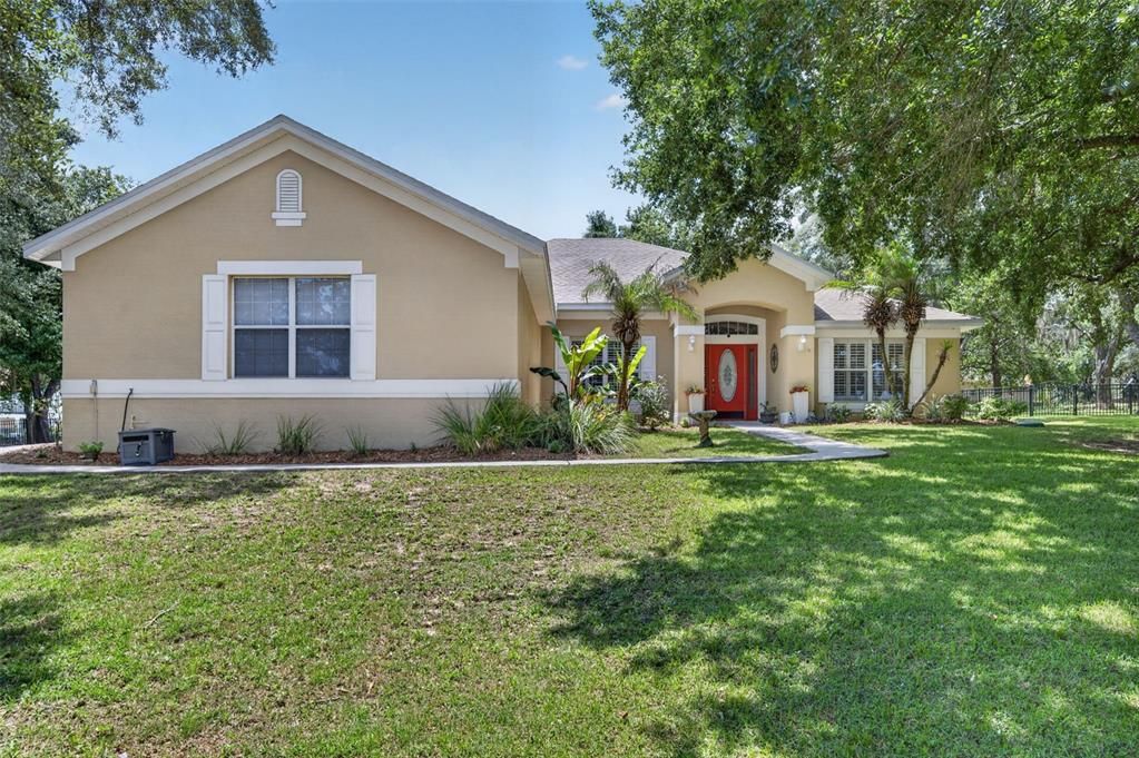 For Sale: $515,000 (4 beds, 3 baths, 2545 Square Feet)