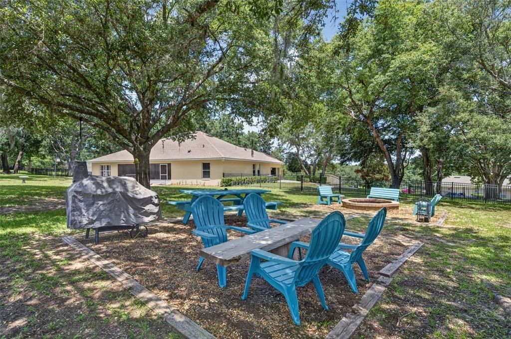 For Sale: $515,000 (4 beds, 3 baths, 2545 Square Feet)