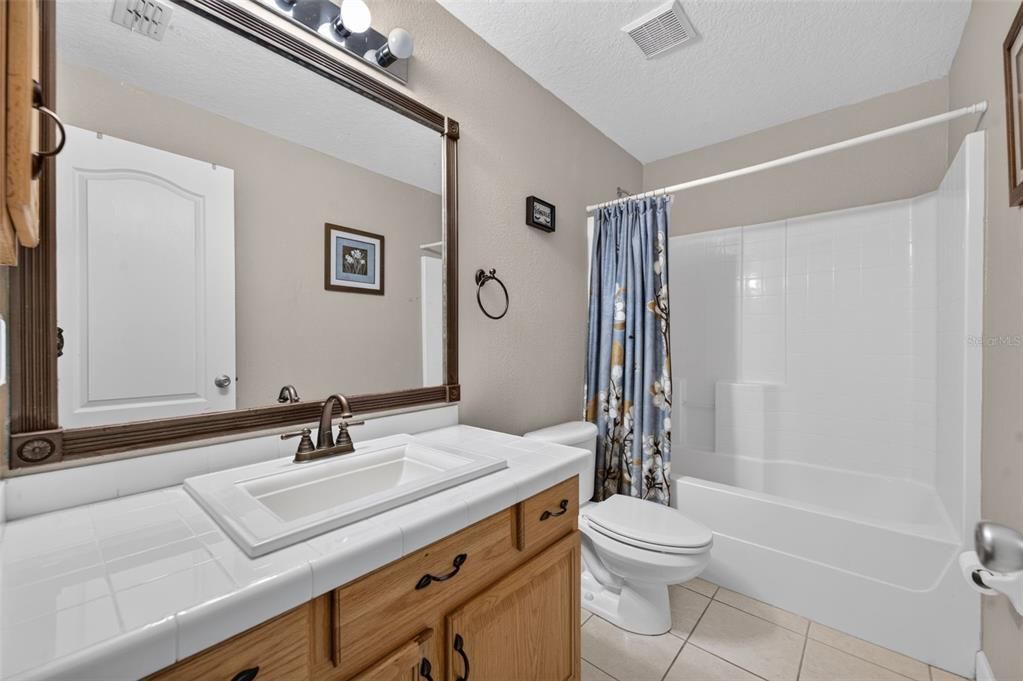 For Sale: $515,000 (4 beds, 3 baths, 2545 Square Feet)