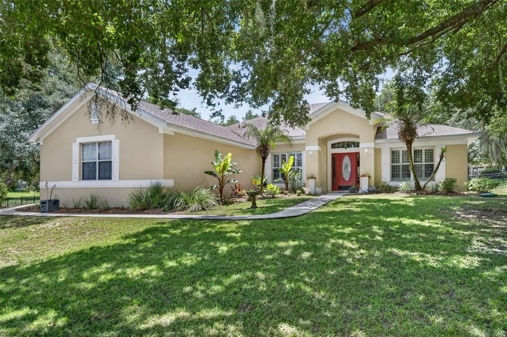 For Sale: $515,000 (4 beds, 3 baths, 2545 Square Feet)