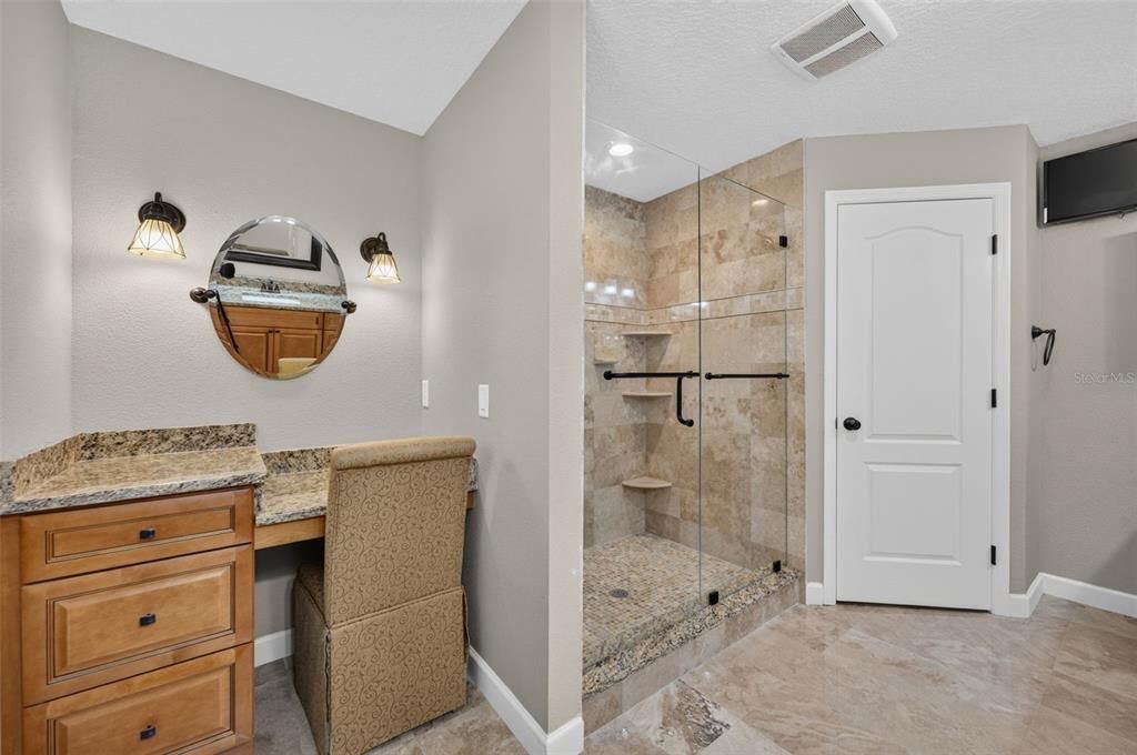 For Sale: $515,000 (4 beds, 3 baths, 2545 Square Feet)