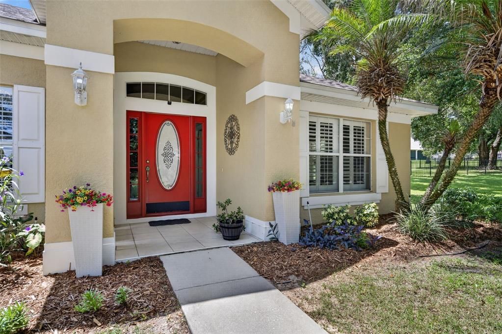 For Sale: $515,000 (4 beds, 3 baths, 2545 Square Feet)