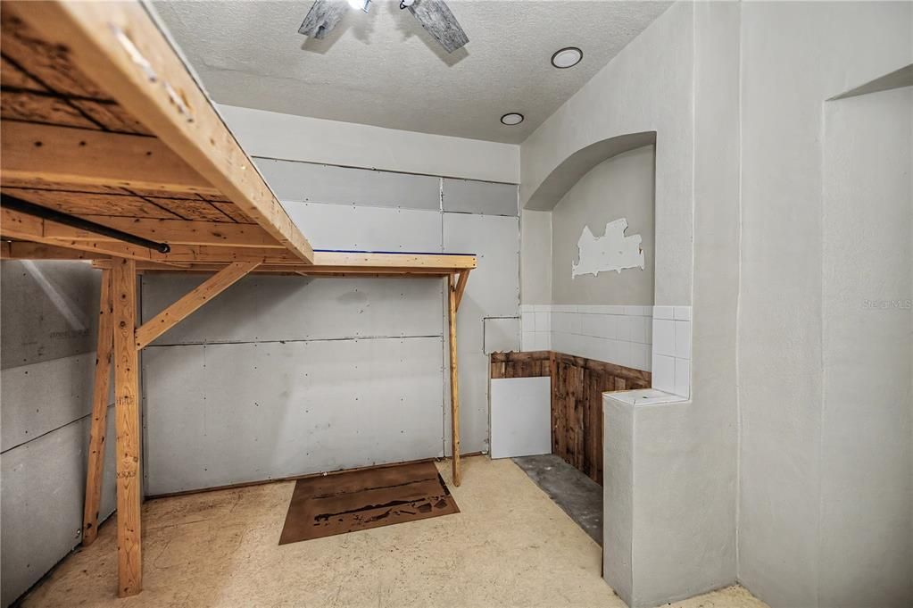 На продажу: $749,900 (4 спален, 3 ванн, 2696 Квадратных фут)