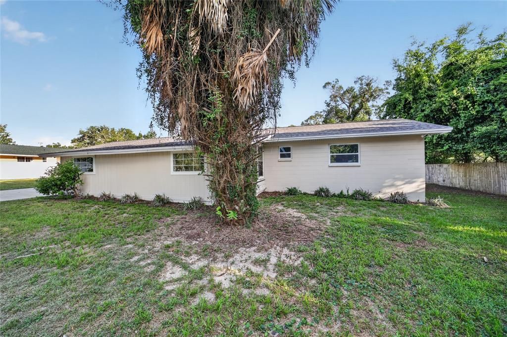 For Sale: $274,900 (3 beds, 2 baths, 1608 Square Feet)