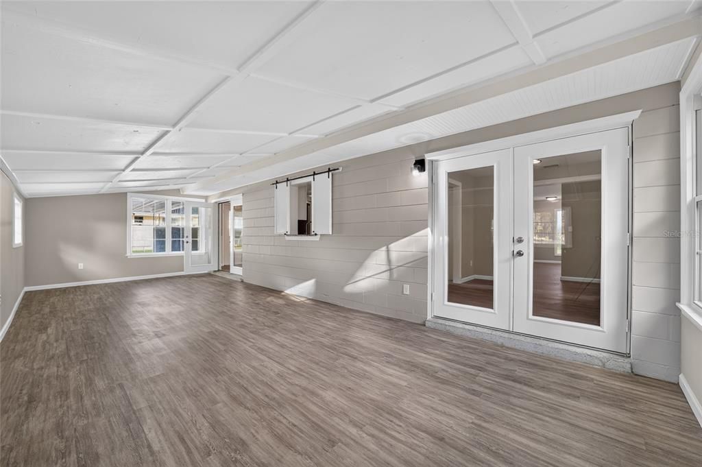For Sale: $274,900 (3 beds, 2 baths, 1608 Square Feet)