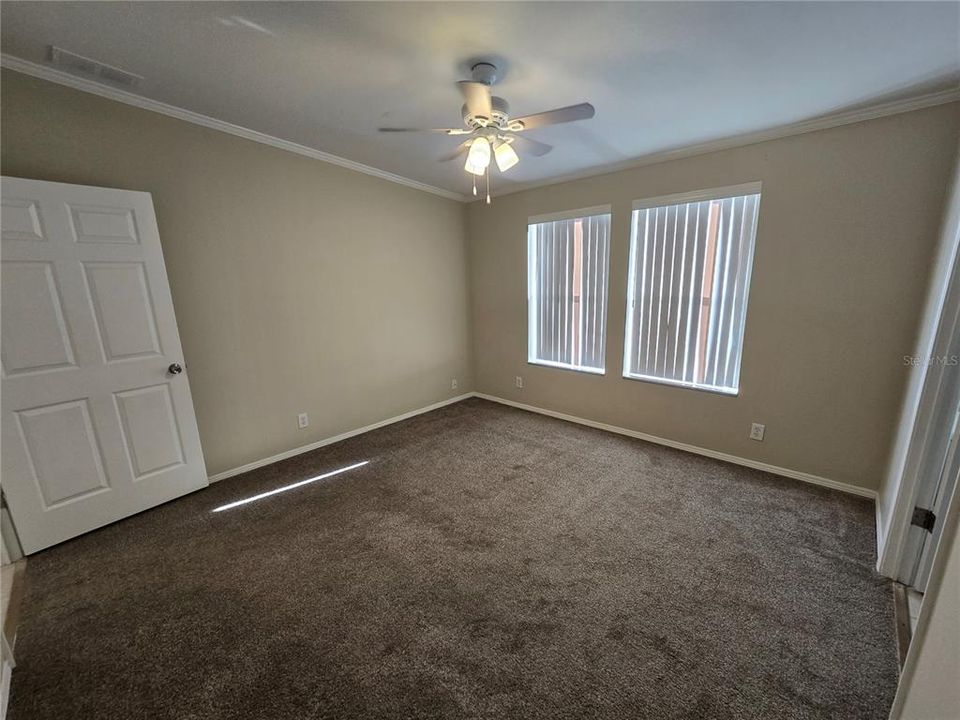 En Venta: $220,000 (3 camas, 2 baños, 1360 Pies cuadrados)