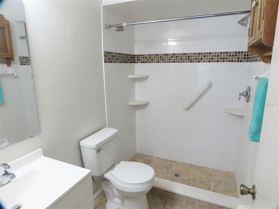 В аренду: $1,600 (2 спален, 2 ванн, 912 Квадратных фут)