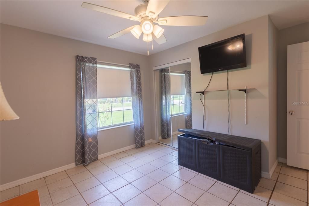 For Sale: $324,000 (3 beds, 2 baths, 1308 Square Feet)
