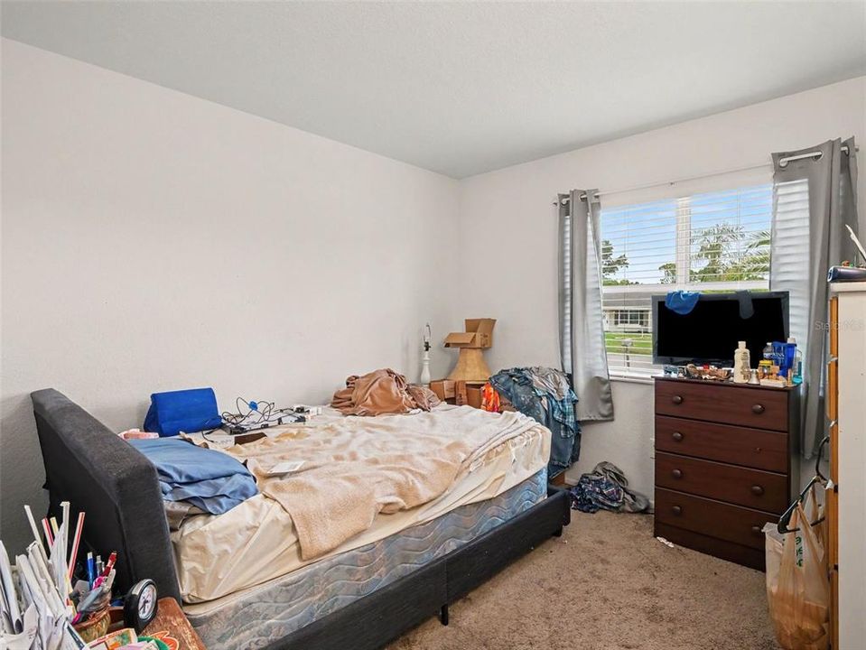 En Venta: $215,000 (3 camas, 2 baños, 1319 Pies cuadrados)