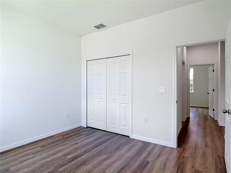 En Renta: $2,490 (4 camas, 3 baños, 2000 Pies cuadrados)