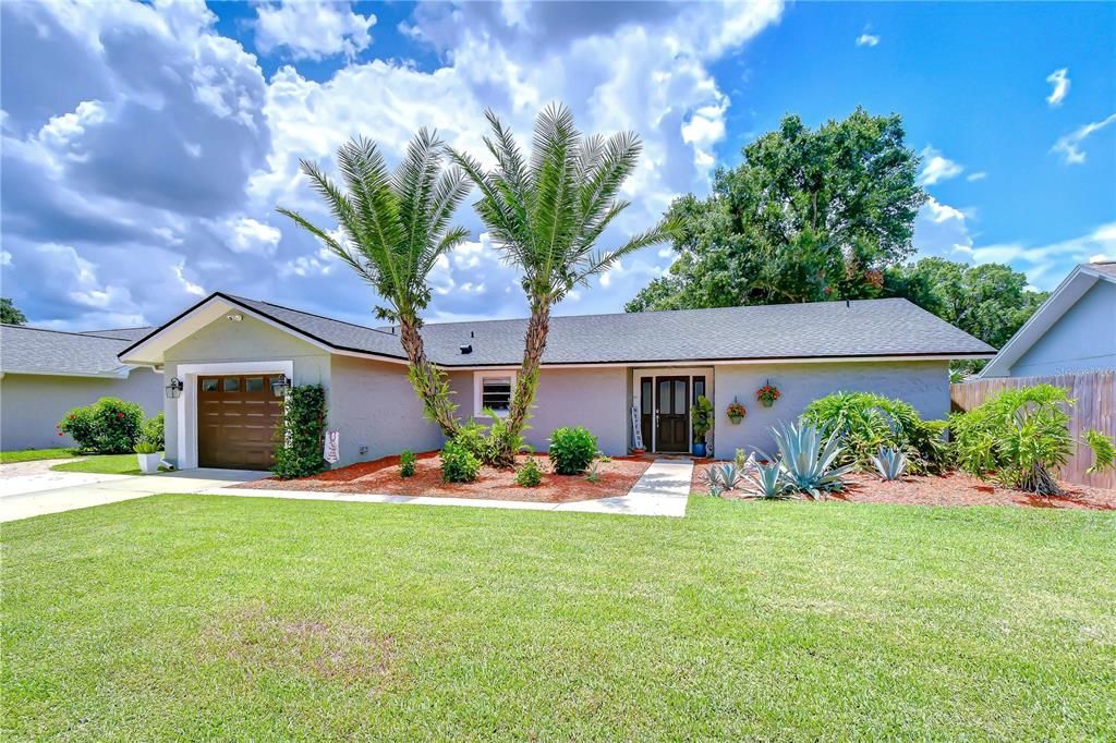 Activo con contrato: $414,900 (3 camas, 2 baños, 1498 Pies cuadrados)