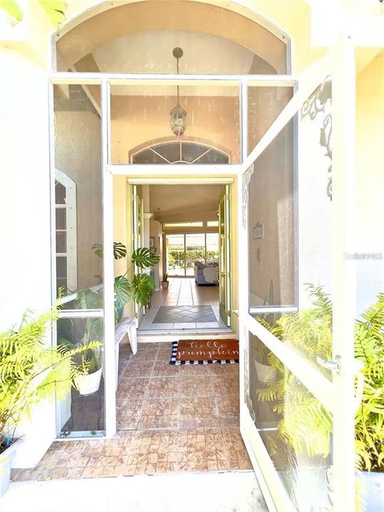 En Renta: $3,000 (3 camas, 3 baños, 2149 Pies cuadrados)