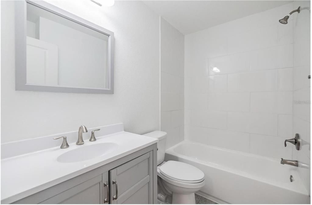 For Rent: $2,500 (3 beds, 2 baths, 1436 Square Feet)