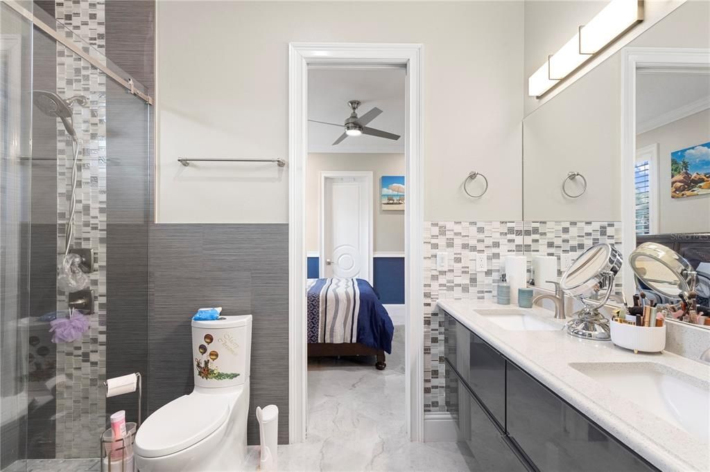 En Venta: $1,499,000 (4 camas, 3 baños, 4314 Pies cuadrados)