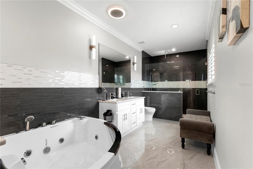 En Venta: $1,499,000 (4 camas, 3 baños, 4314 Pies cuadrados)