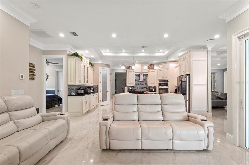 En Venta: $1,499,000 (4 camas, 3 baños, 4314 Pies cuadrados)