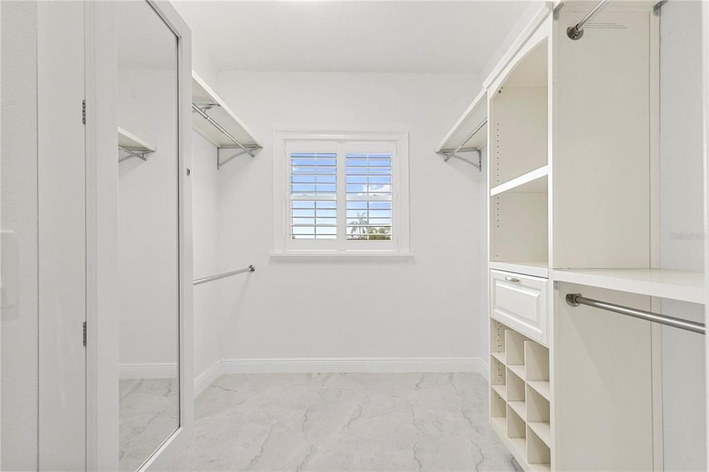 En Venta: $1,499,000 (4 camas, 3 baños, 4314 Pies cuadrados)