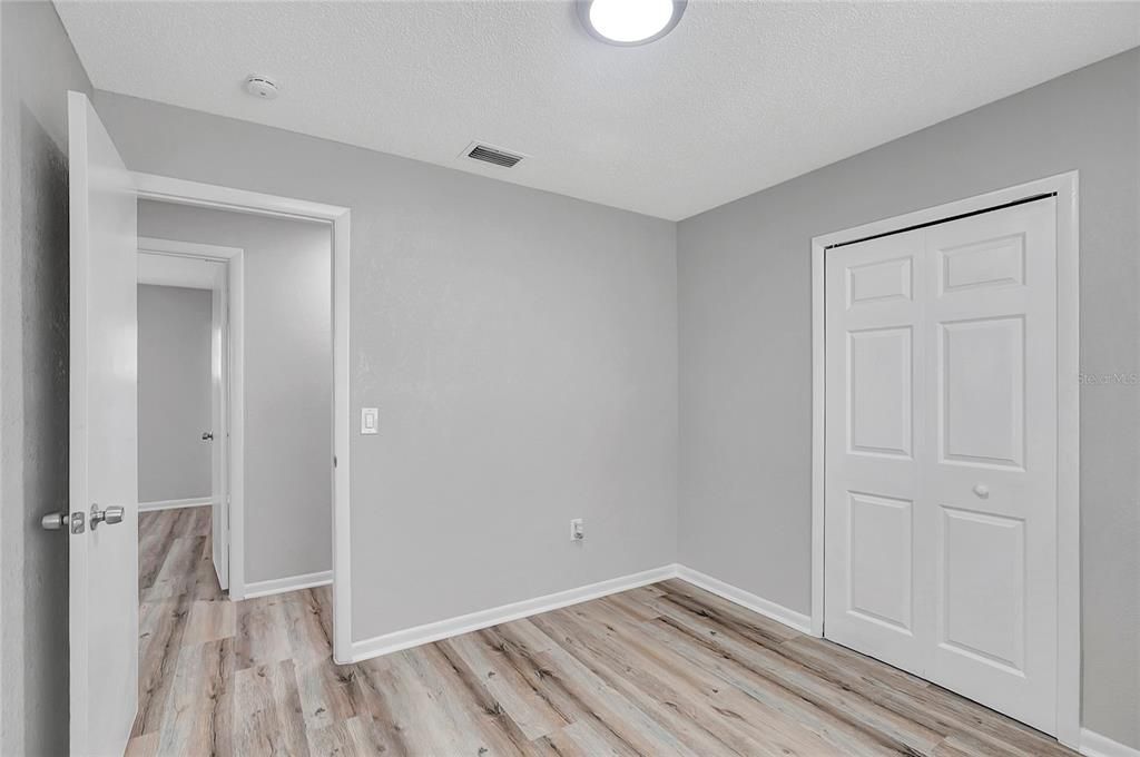 For Sale: $359,900 (4 beds, 2 baths, 1452 Square Feet)