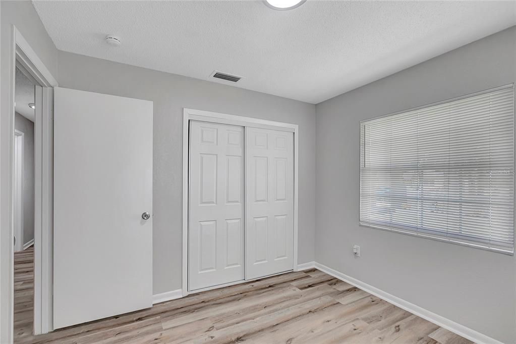 For Sale: $359,900 (4 beds, 2 baths, 1452 Square Feet)