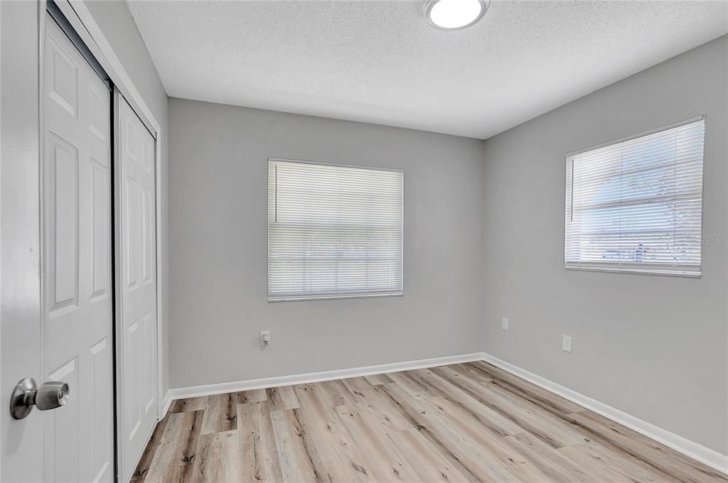 For Sale: $359,900 (4 beds, 2 baths, 1452 Square Feet)