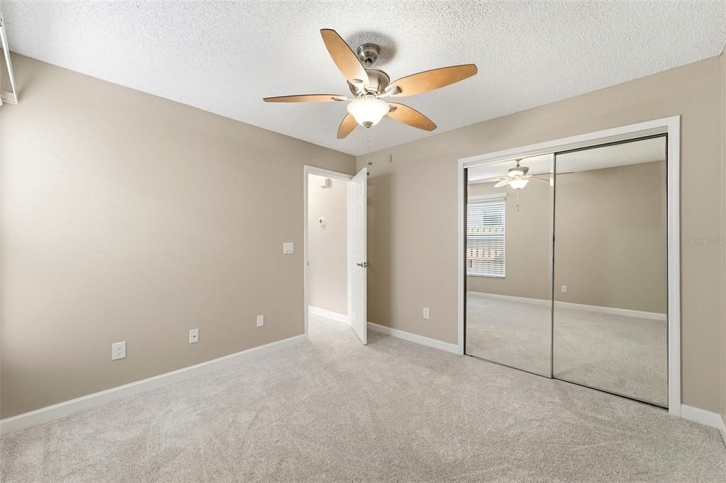 For Sale: $344,900 (3 beds, 2 baths, 1286 Square Feet)