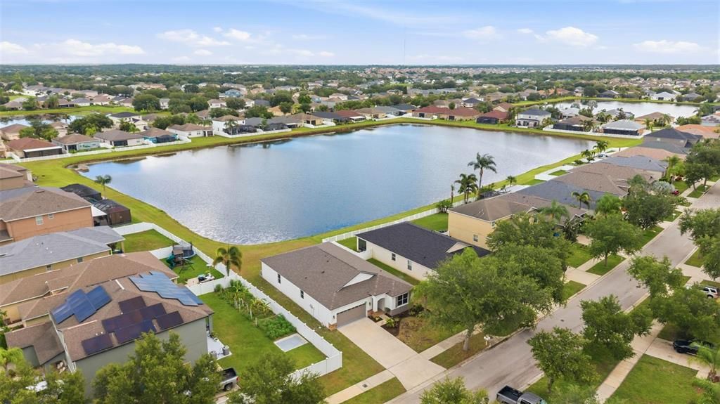 На продажу: $365,000 (3 спален, 2 ванн, 1863 Квадратных фут)