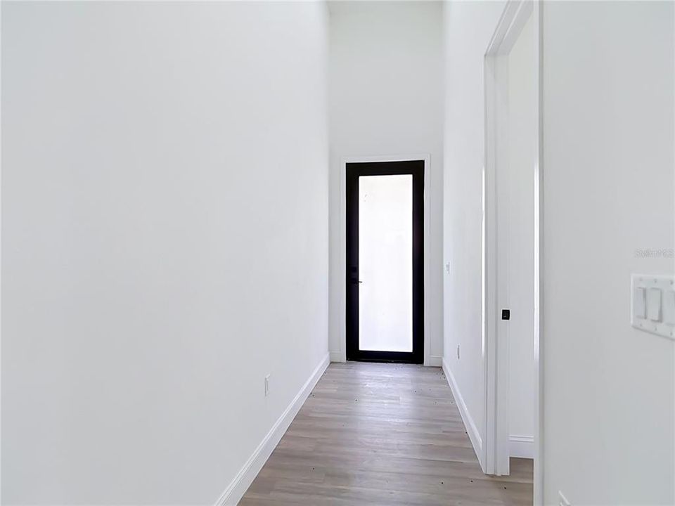 En Renta: $2,690 (4 camas, 3 baños, 2153 Pies cuadrados)