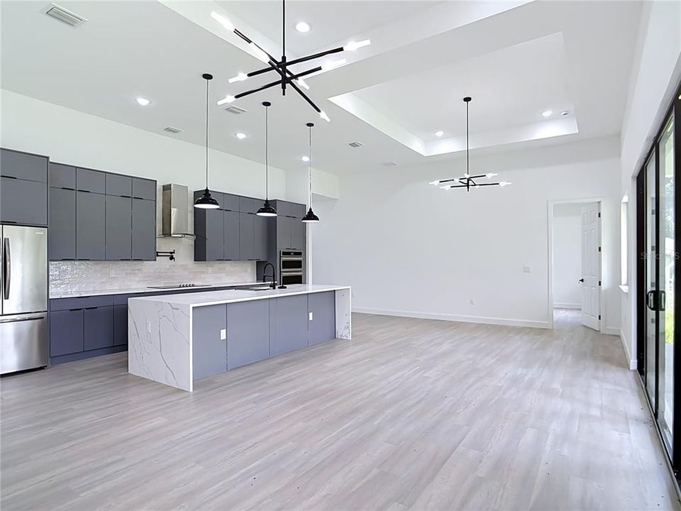 En Renta: $2,690 (4 camas, 3 baños, 2153 Pies cuadrados)